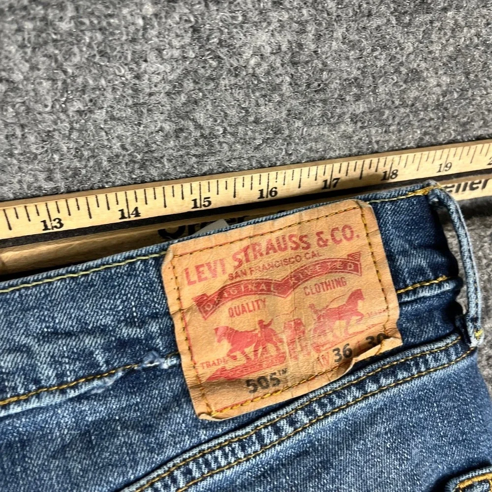 Levis 505 Jeans Mens Size 36x30 Blue Straight Leg Regular Fit Denim‎ Casual